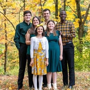 Meet your Posher, Debbie